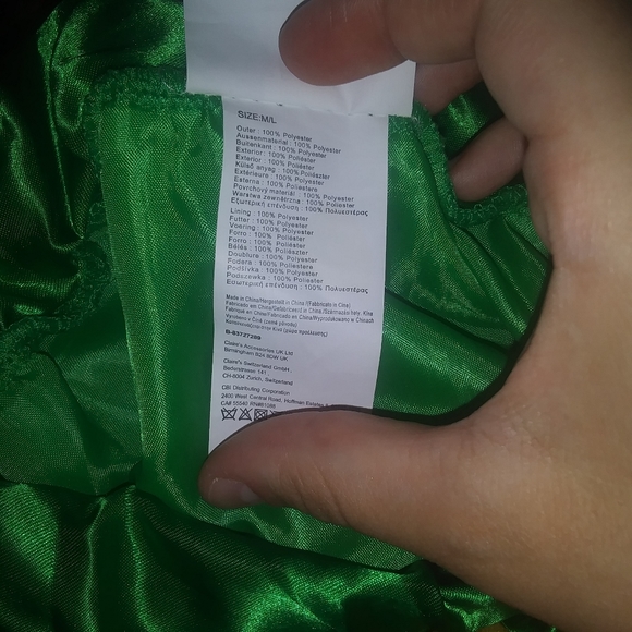 Claire's Christmas Skirt - Picture 6 of 6